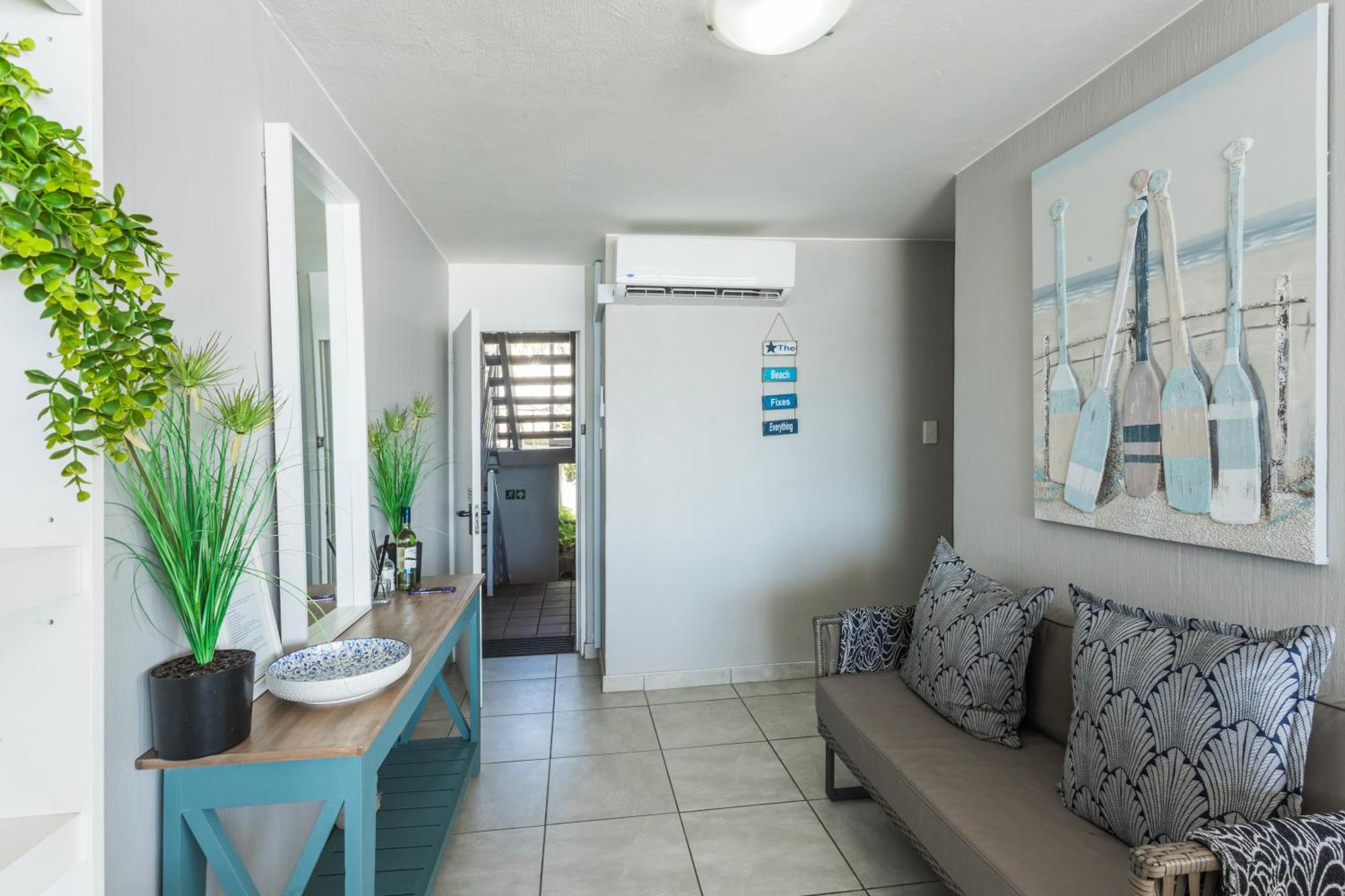Ocean Pearl At Chakas Cove - Beachfront Apartment Ballito Exterior foto