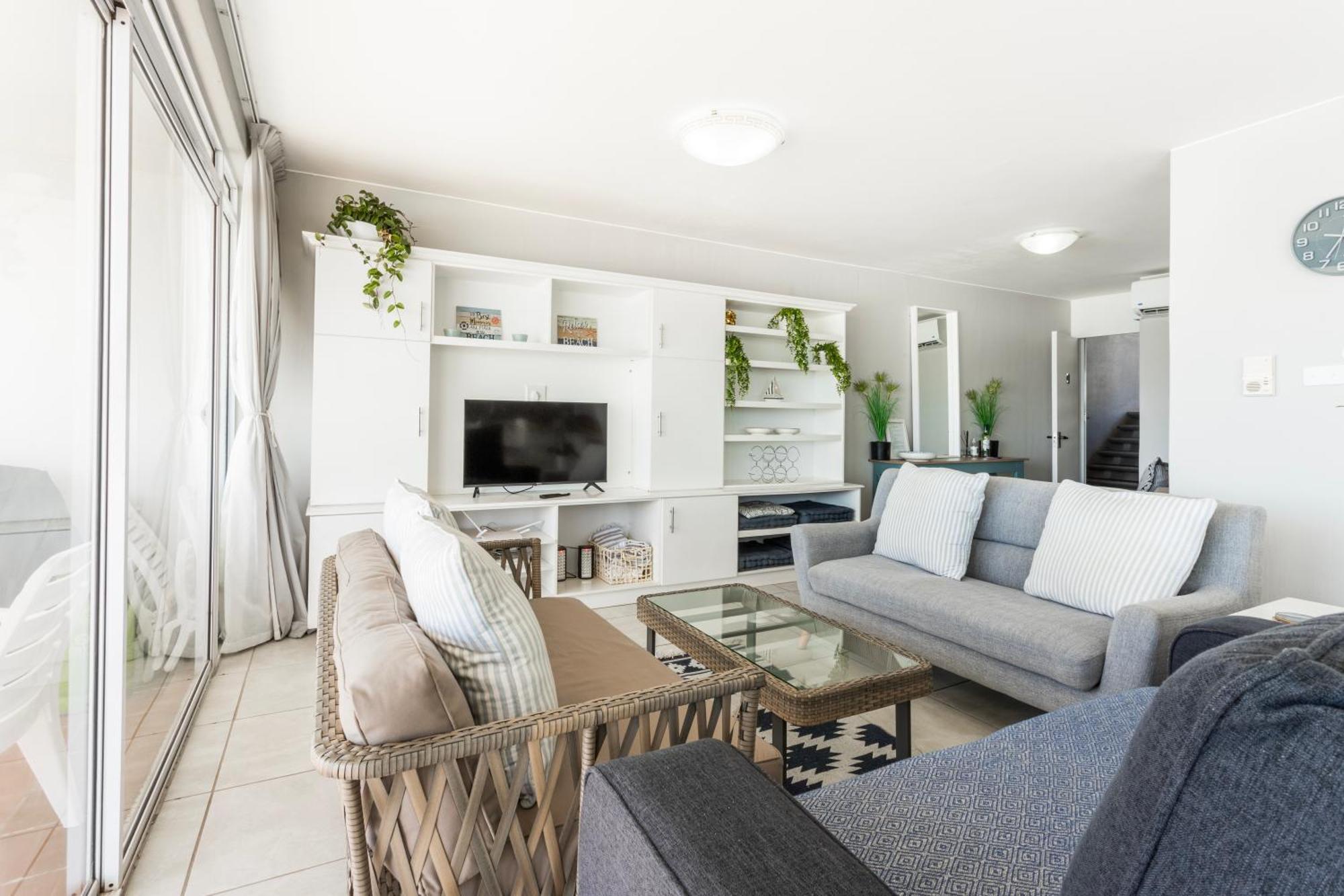Ocean Pearl At Chakas Cove - Beachfront Apartment Ballito Exterior foto